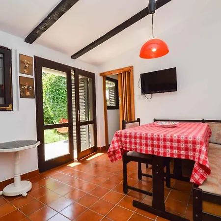 Holiday home Holiday Home In Pula/Istrien 11083 Pula