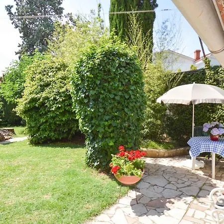 Holiday Home In Pula/Istrien 11083 Pula