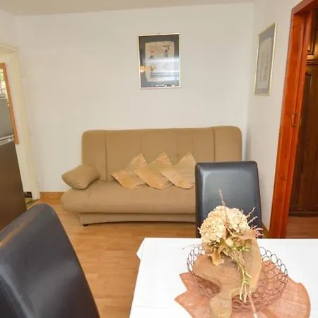 Holiday home Holiday Home In Pula/Istrien 11083 *